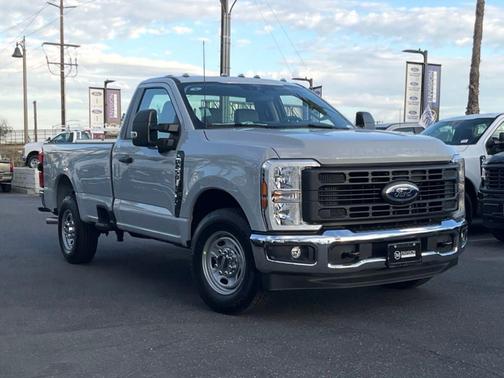 Avalanche 2026 Ford F-250 XL