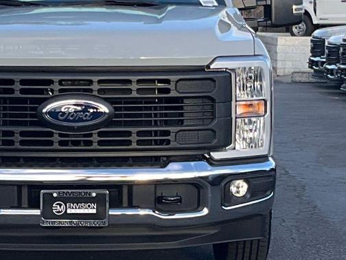 Avalanche 2026 Ford F-250 XL