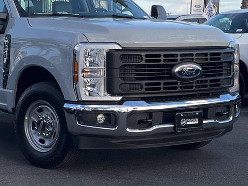Avalanche 2026 Ford F-250 XL