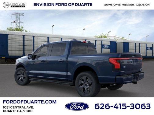 2025 Ford F-150 Lightning LARIAT