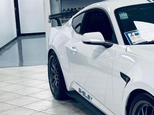 Oxford White 2026 Ford Mustang GT Premium