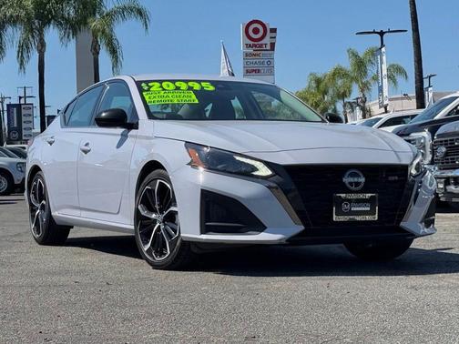 2024 Nissan Altima 2.5 SR