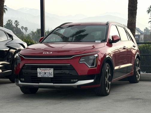 2023 Kia Niro SX Touring