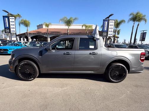 Carbonized Gray Metallic 2026 Ford Maverick Lobo Standard