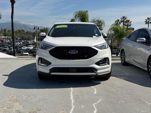 2021 Ford Edge ST
