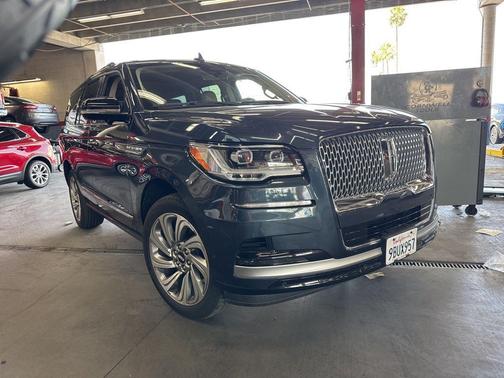 2022 Lincoln Navigator Reserve