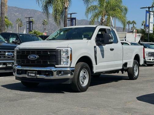 Avalanche 2026 Ford F-250 XL