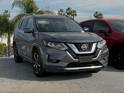 2018 Nissan Rogue SL