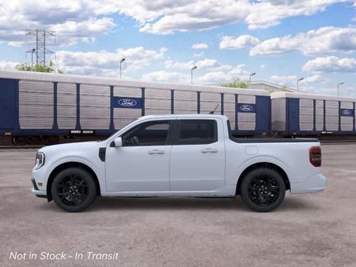 Space White Metallic 2026 Ford Maverick Lobo Standard