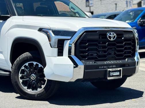 2022 Toyota Tundra SR5