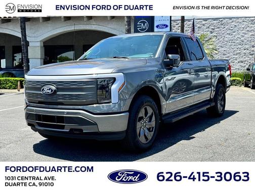 2025 Ford F-150 Lightning LARIAT
