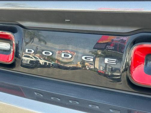 2020 Dodge Challenger SXT