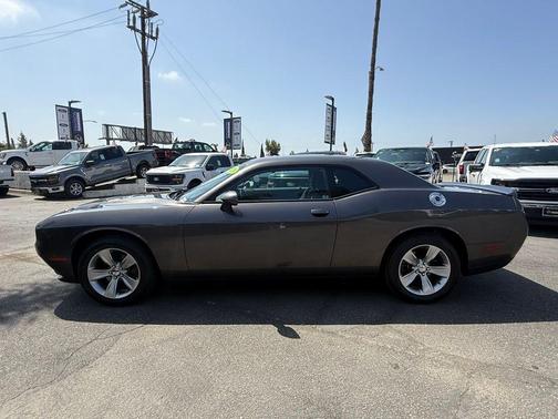 2020 Dodge Challenger SXT