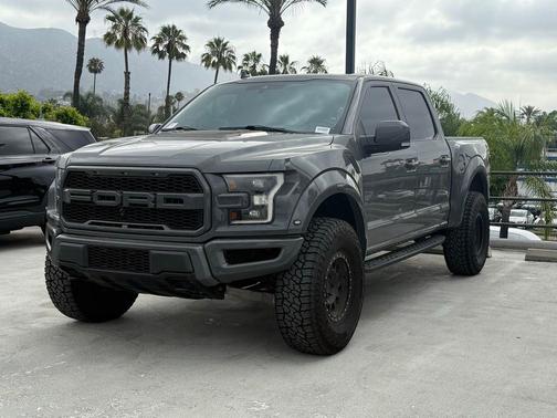 2020 Ford F-150 Raptor