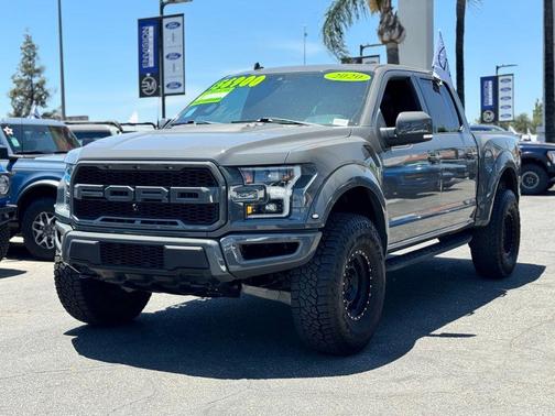 2020 Ford F-150 Raptor