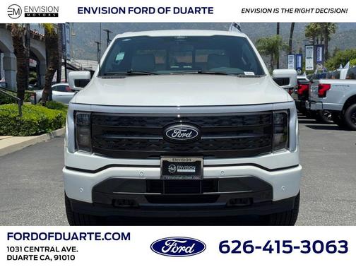 2025 Ford F-150 Lightning Platinum