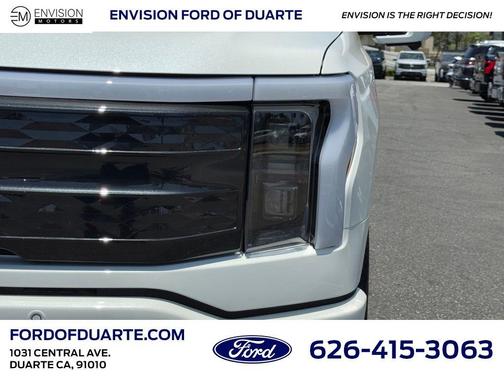 2025 Ford F-150 Lightning Platinum