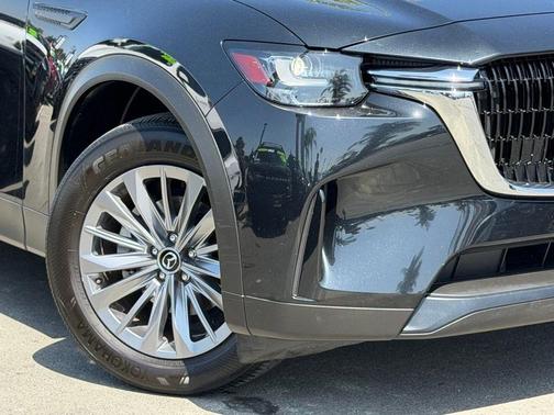 Jet Black Mica 2024 Mazda CX-90 3.3 Turbo Preferred