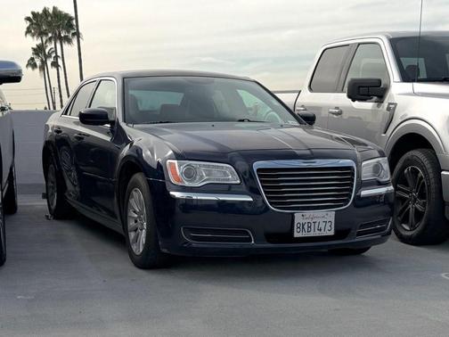2014 Chrysler 300 Base