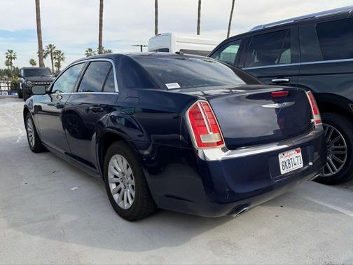 2014 Chrysler 300 Base