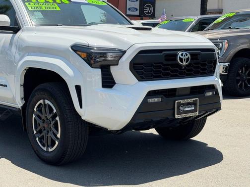 Ice 2024 Toyota Tacoma TRD Sport