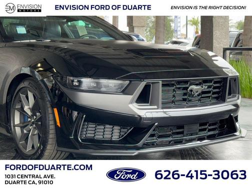 2025 Ford Mustang Dark Horse