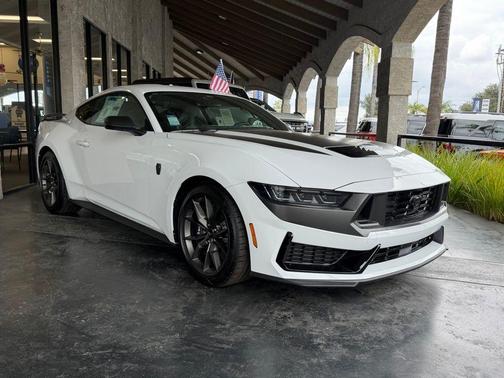 Oxford White 2026 Ford Mustang Dark Horse
