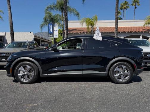 2022 Ford Mustang Mach-E Select