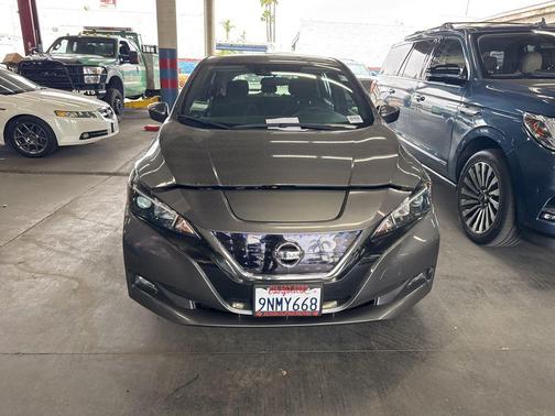 2021 Nissan Leaf SV