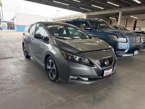 2021 Nissan Leaf SV