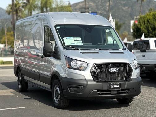 2026 Ford Transit-250 148 WB Medium Roof Cargo
