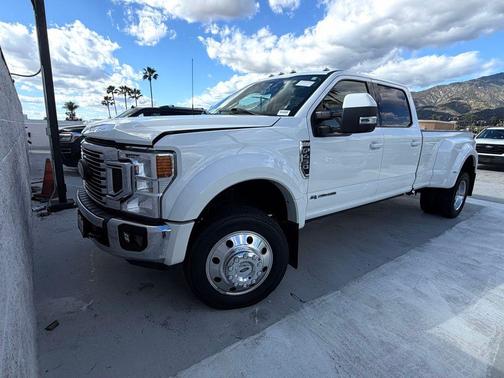 2022 Ford F-450 Lariat