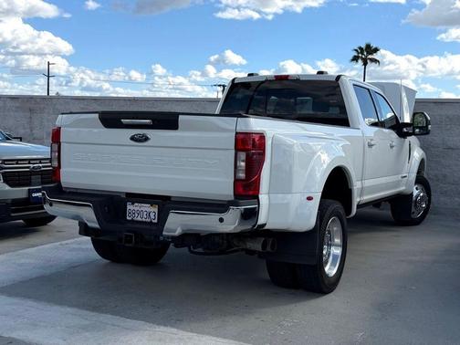 2022 Ford F-450 Lariat