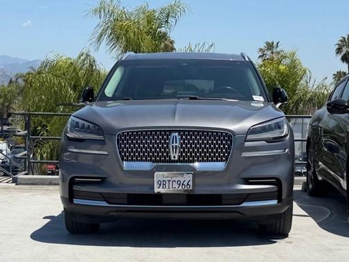Gray Metallic 2022 Lincoln Aviator Reserve RWD