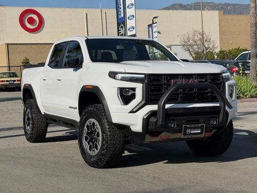 2023 GMC Canyon AT4X