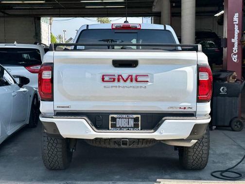 2023 GMC Canyon AT4X