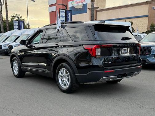 Black Metallic 2026 Ford Explorer Active