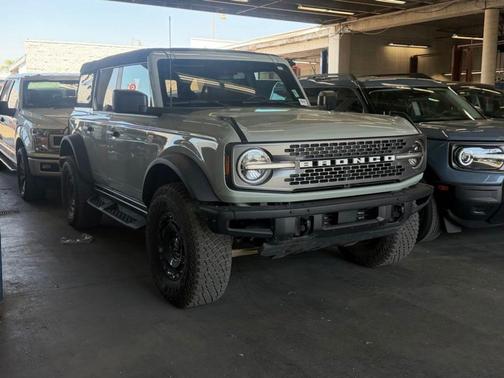 Cactus 2024 Ford Bronco Badlands