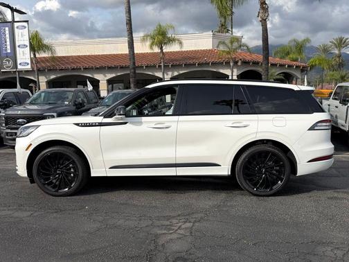 2025 Lincoln Aviator Reserve AWD