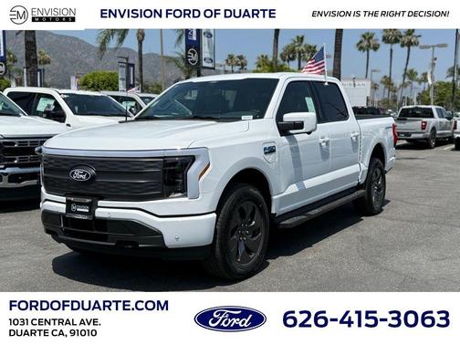 2025 Ford F-150 Lightning LARIAT