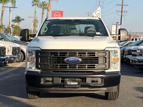 Oxford White 2026 Ford F-250 XL