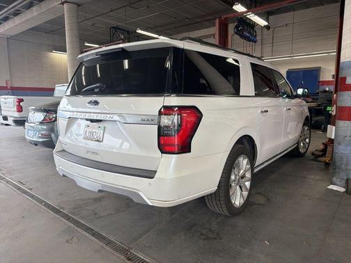 White Platinum 2019 Ford Expedition Max Platinum