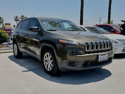 Eco Green Pearlcoat 2015 Jeep Cherokee Sport