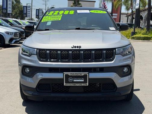 Billet Silver Metallic Clearcoat 2023 Jeep Compass Altitude