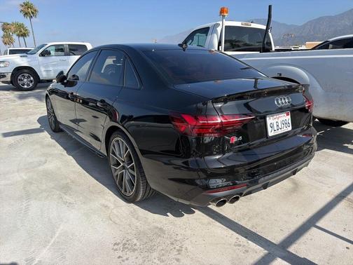 Mythos Black Metallic 2020 Audi S4 3.0T Premium Plus