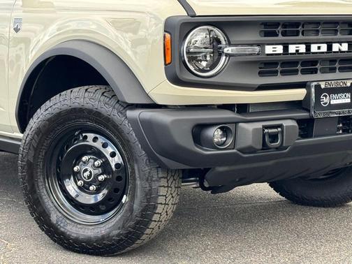 Desert Sand 2026 Ford Bronco Big Bend
