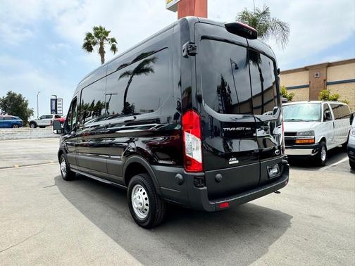2024 Ford Transit-350 148 WB Medium Roof Cargo