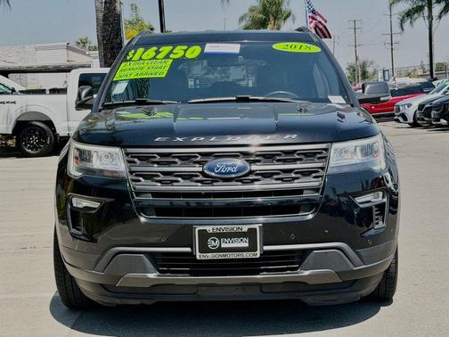 Shadow Black 2018 Ford Explorer XLT