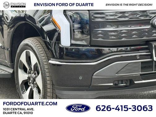 2025 Ford F-150 Lightning Platinum