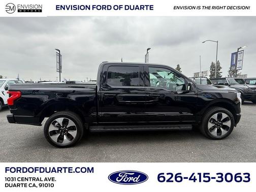 2025 Ford F-150 Lightning Platinum